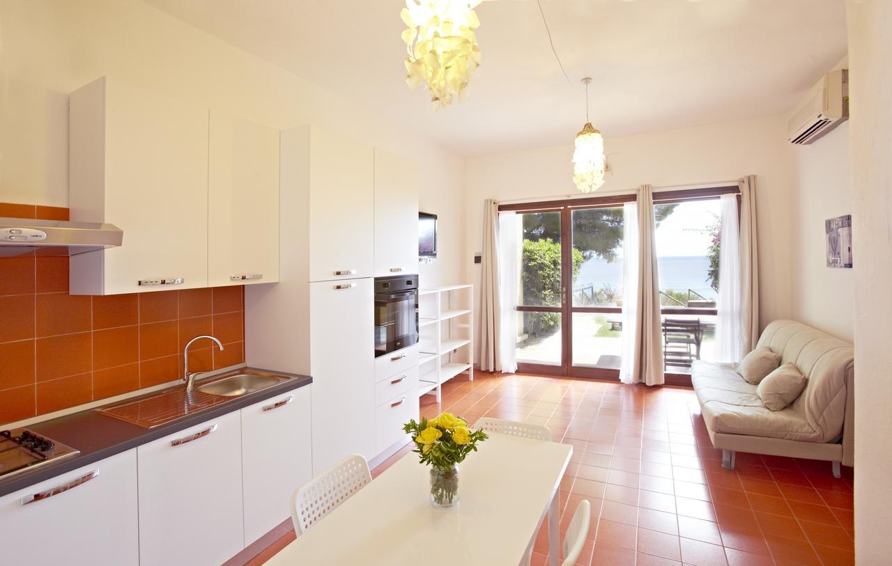 פולה Pinus Village Sea Front Apartment מראה חיצוני תמונה