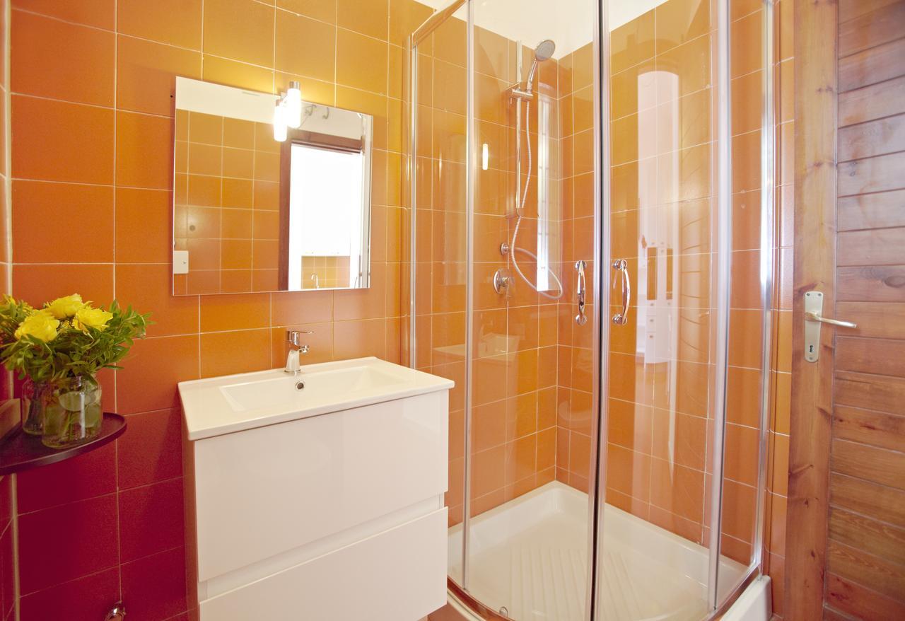 פולה Pinus Village Sea Front Apartment מראה חיצוני תמונה